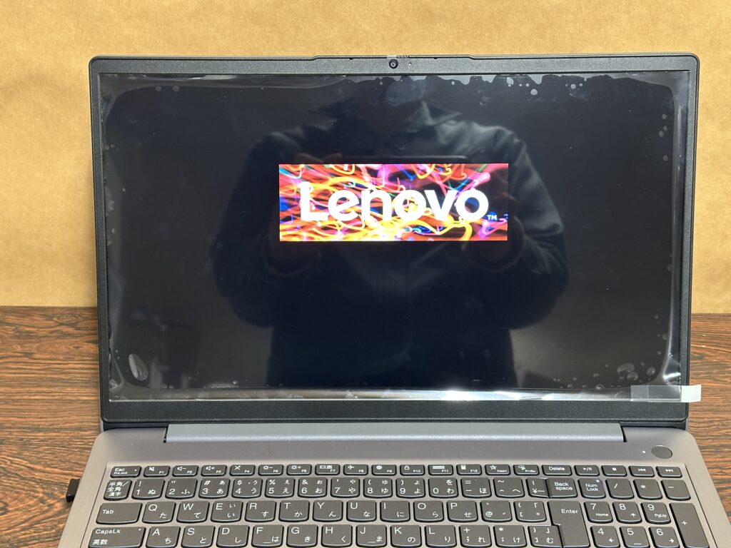 液晶パネル交換後の様子