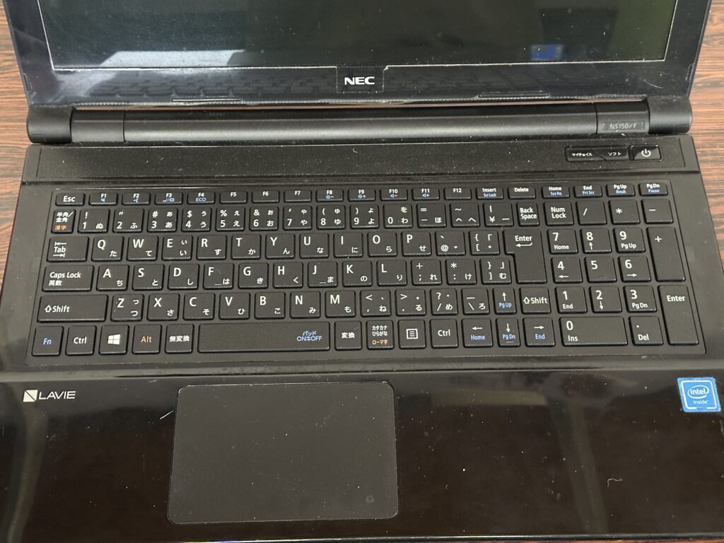 PC-NS150FABのキーボード交換が完了したところ