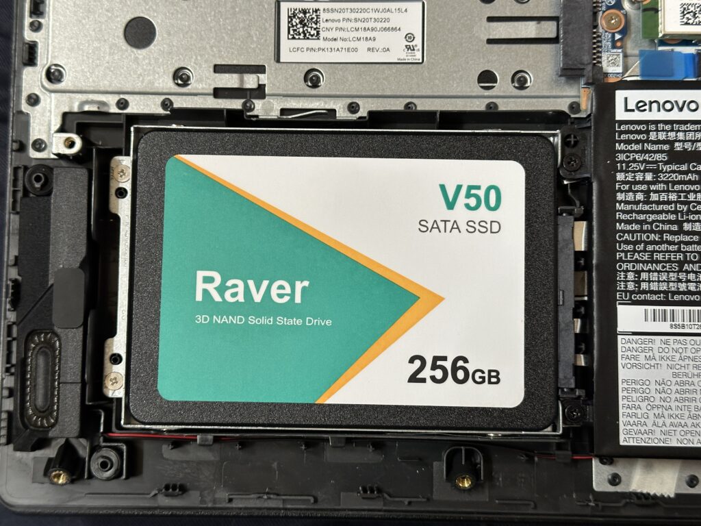 PC-NS100N1B-P6 SSD交換後