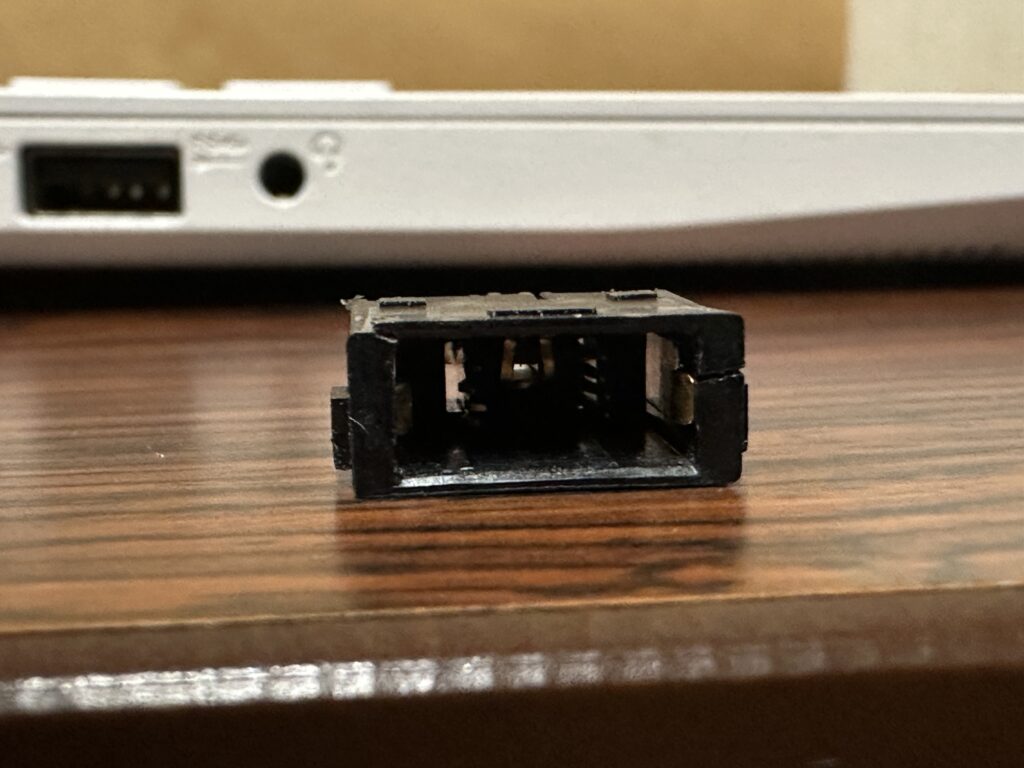 PC-GN19VAEAS 電源ジャックの破損