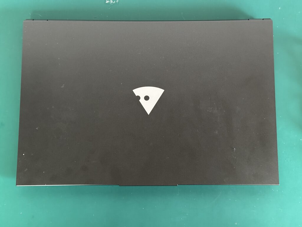 F7-I5I01BK-B ヒンジトラブル ネジ追加