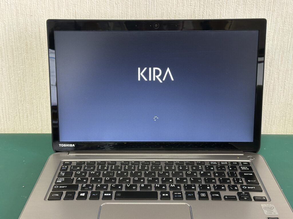 KIRA V634/27KS　中古パネルで交換して、正常に映る事を確認したところ