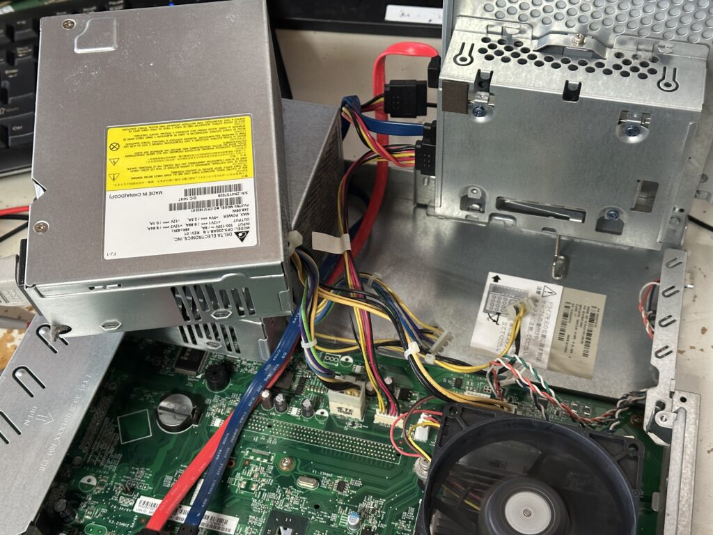 FMVD1304TP 電源ユニット交換