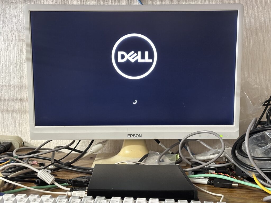 Optiplex 7070 正常起動するようになったところ